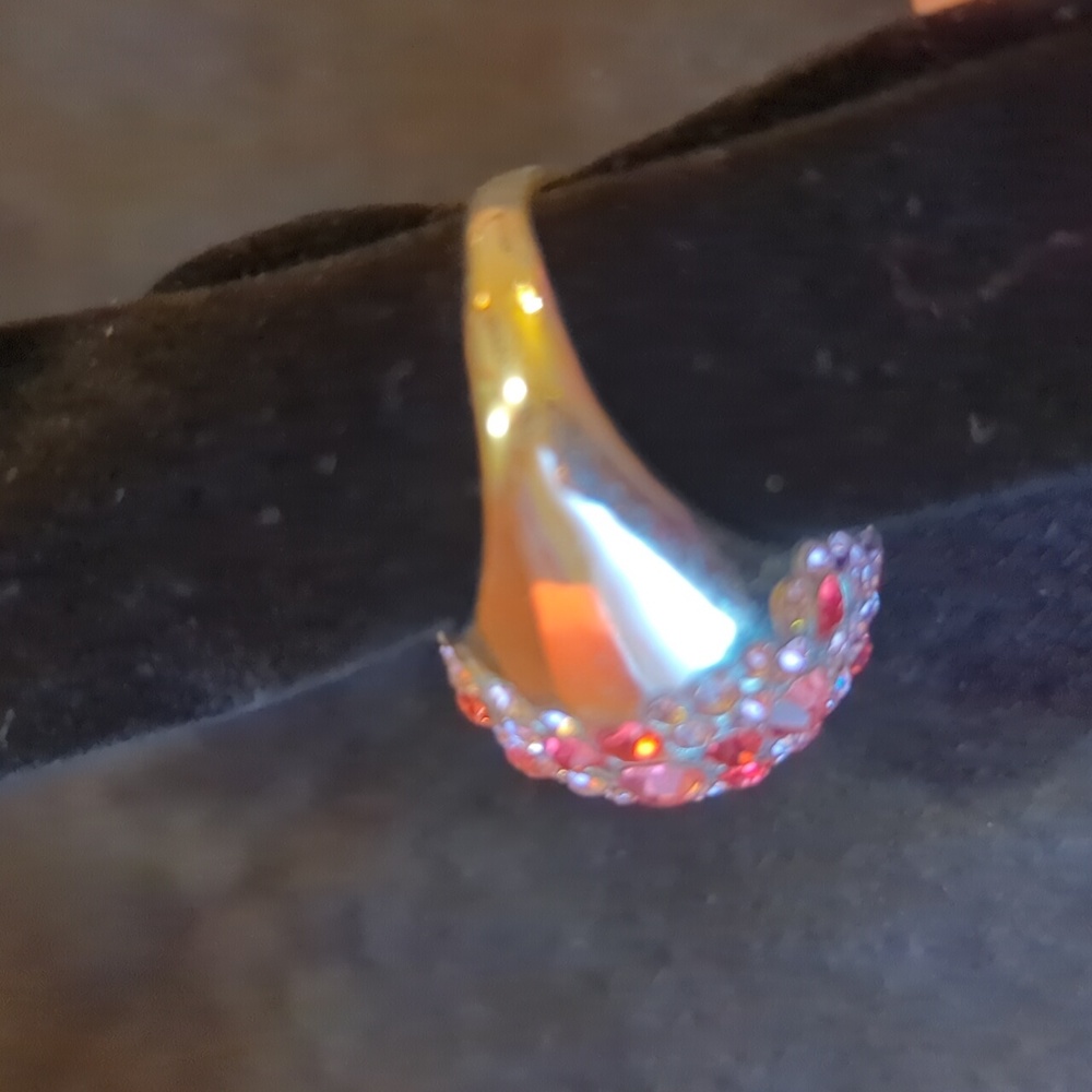 Crystal Ring - Picture 4 of 8